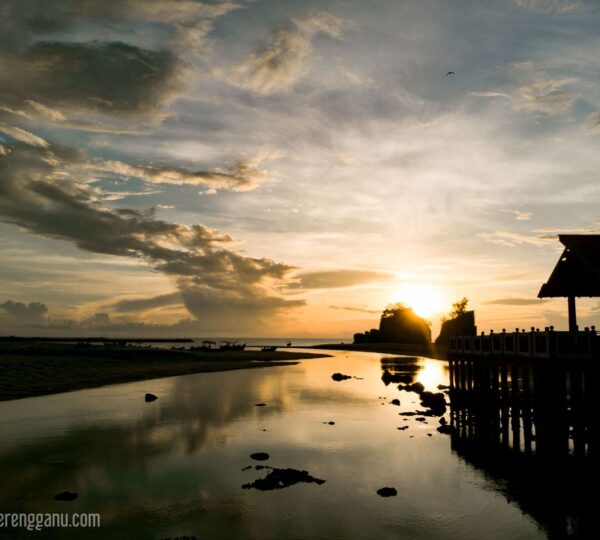 Pantai Kemasik