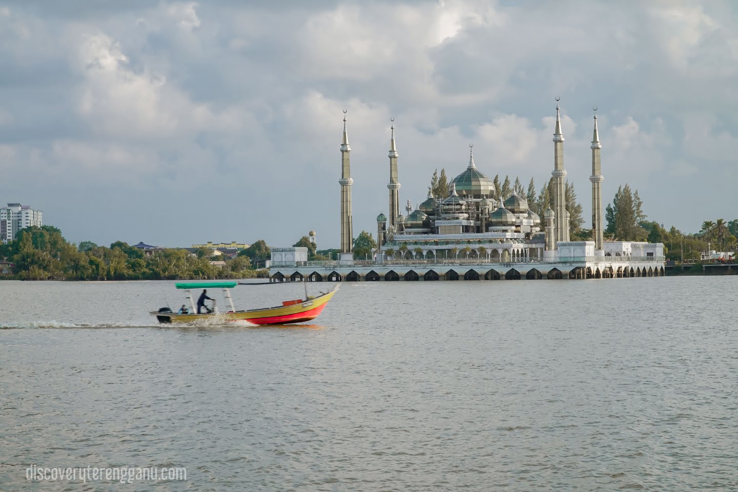 Masjid Kristal