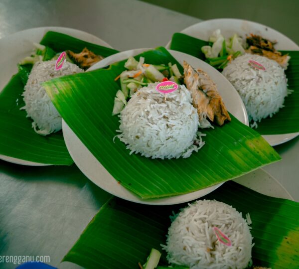 Blog Makanan Nasi Dagang Terengganu