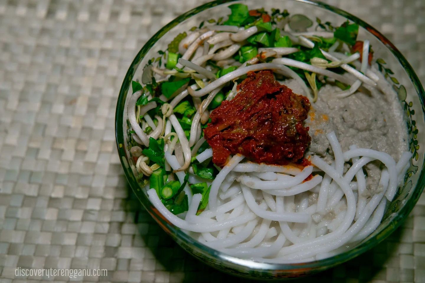 Laksa Terengganu (kuah putih)