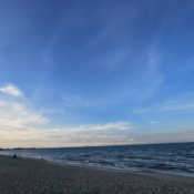 Destinasi Impian Pantai Batu Buruk di Pantai Timur Malaysia