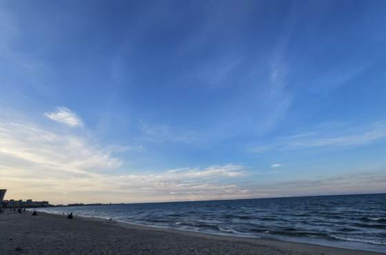 Destinasi Impian Pantai Batu Buruk di Pantai Timur Malaysia